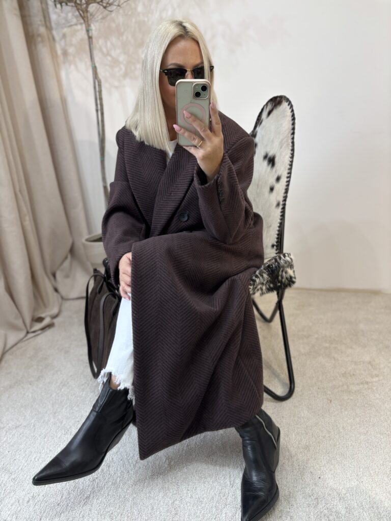 PŁASZCZ JODEŁKA BAKŁAŻAN